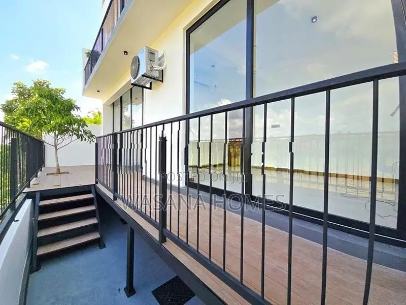 Elegance Brand New House for Sale Kottawa