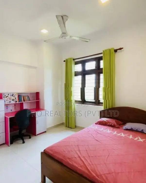 04 BR Modern Luxury House for Sale in Malabe