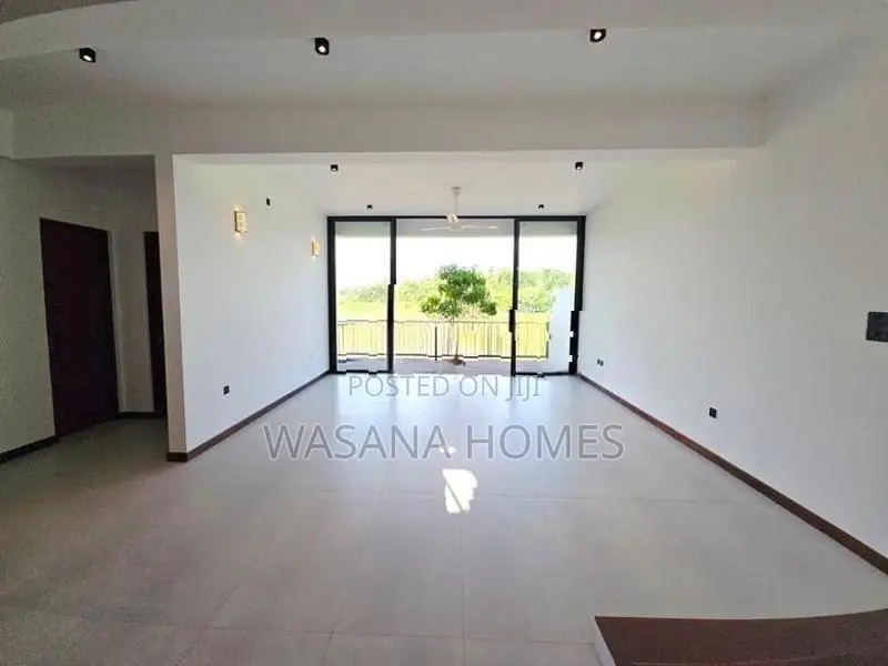 Elegance Brand New House for Sale Kottawa