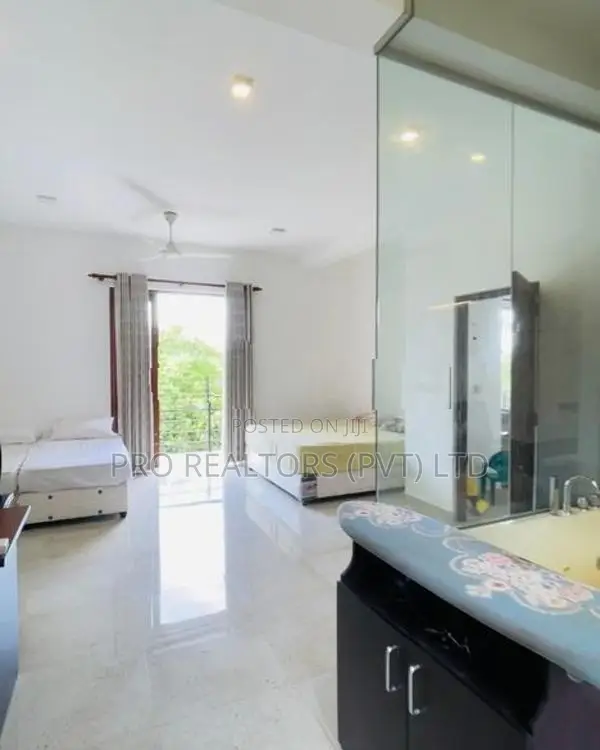 04 BR Modern Luxury House for Sale in Malabe