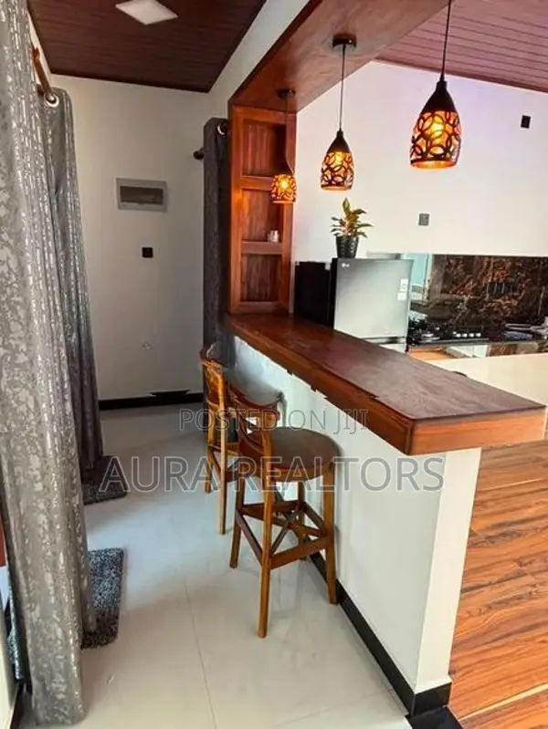 3 Bedrooms Fully Furnished Luxury House for Rent in Rajagiriya (p-88)