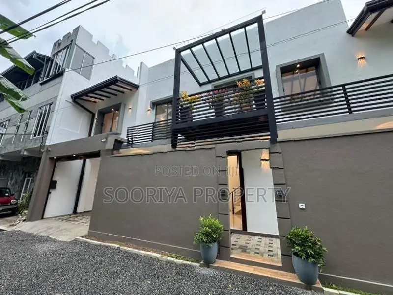 Luxury Brand New 2 Story House for Sale in Kottawa