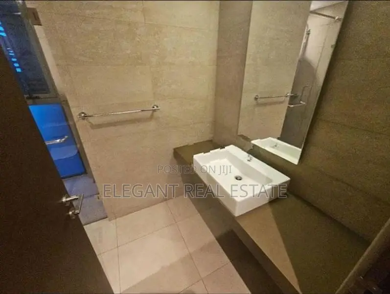 447 Luna Tower - 03 Bedroom Apartment for Rent in Colombo 02 (A6450)