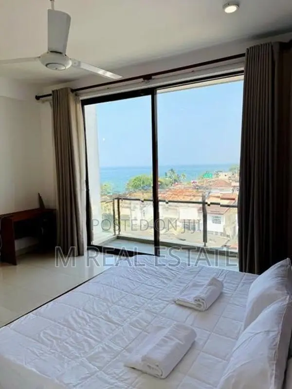 Furnished 03 Bedrooms Apartment for Rent in Wellawatte, Colombo 06