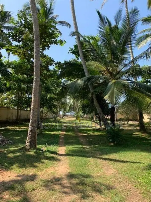 Villa for Sale in Hikkaduwa Galle - Beach & Road Facing