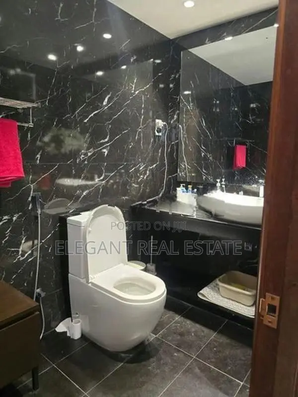Crescat - 03 Bedroom Furnished Apartment for Sale in Colombo 3 (A6452)