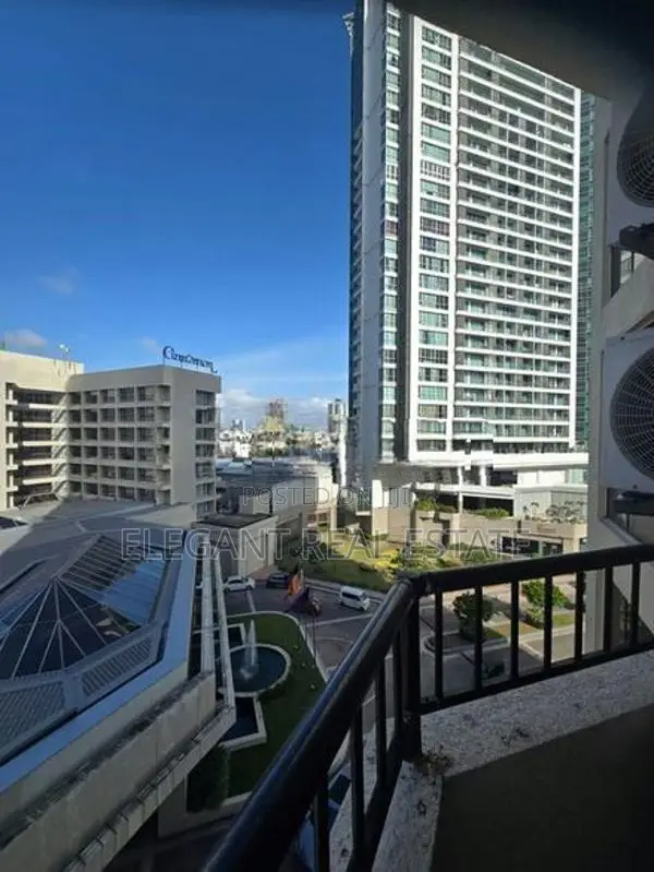 Crescat - 03 Bedroom Furnished Apartment for Sale in Colombo 3 (A6452)