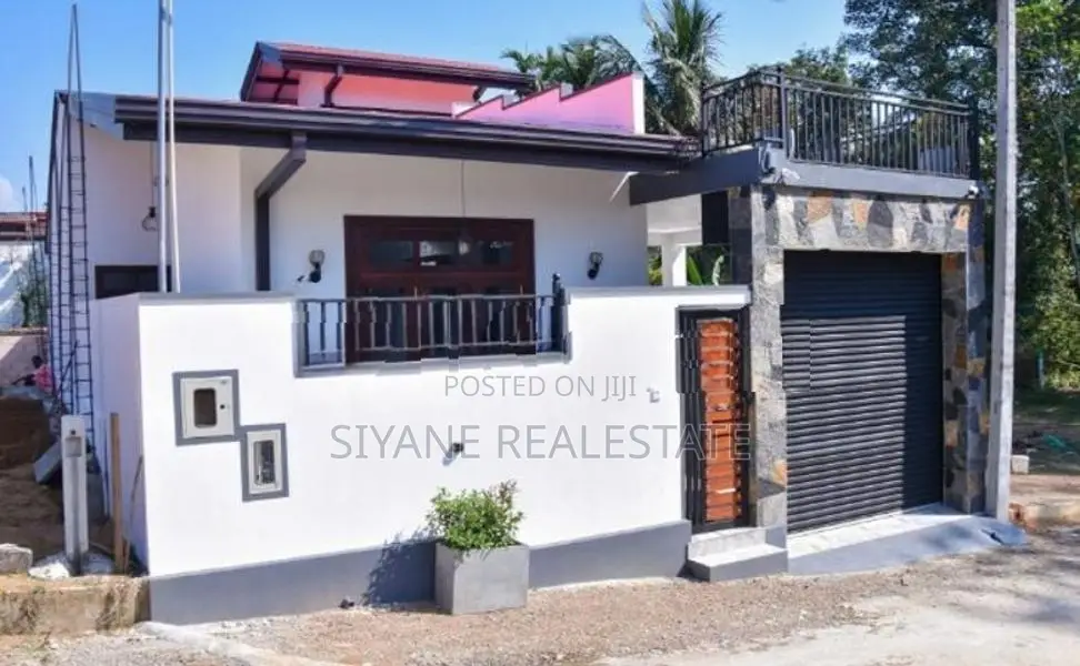 Brand New House for Sale in Athurugiriya