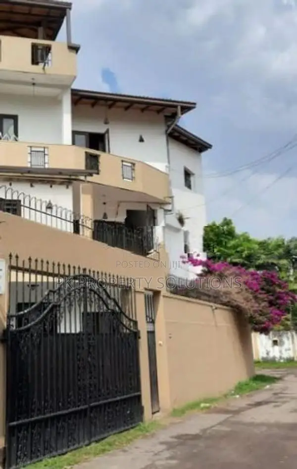 House for Rent in Colombo 8 ( File no 641B/3)Fairfield Garden