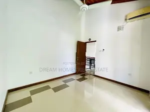 4 Bedroom Luxury Home | Battaramulla