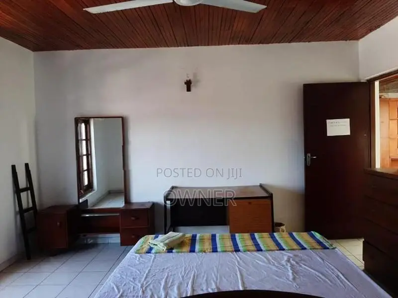 Luxury Annex for Rent (furniture /AC) Colombo 05-Ishipathana Mawatha