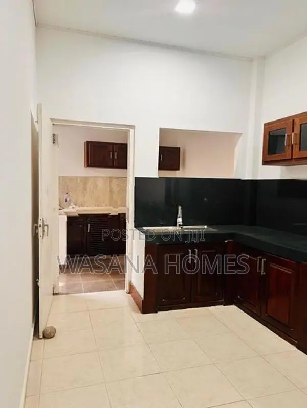 Valuable Single Story House for Sale Thalapathpitiya