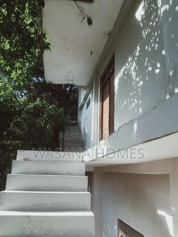 Super House for Sale Boralasgamuwa