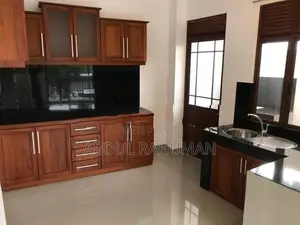 Fully Furnished Luxurious Apartment Colombo 4