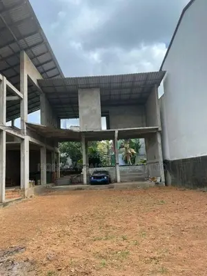 Prime Commercial Property with 2-Storey Building for Sale – Malabe Tow