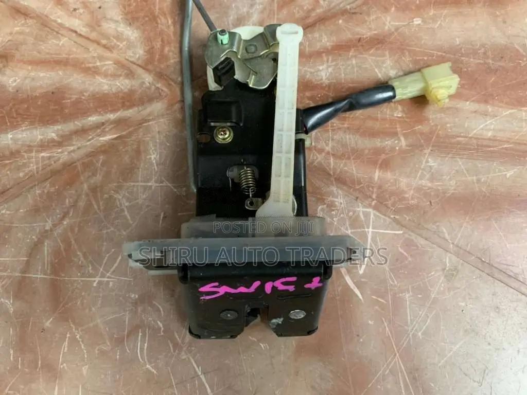 Suzuki Swift HT51 dicky door lock for Car