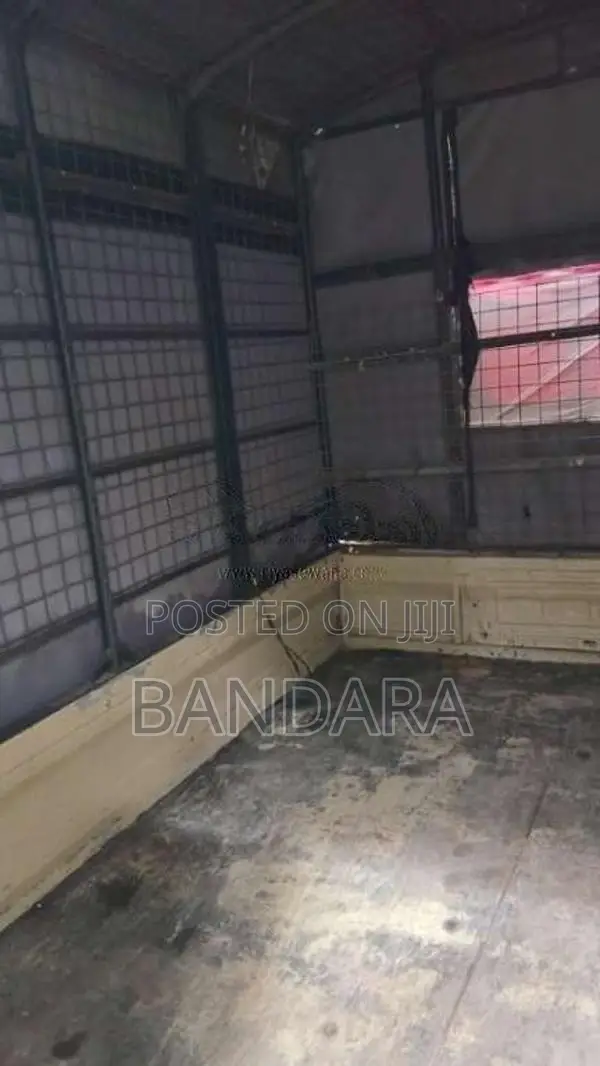 Dimo Batta කූඩුව සමග තට්ටුව for Lorry