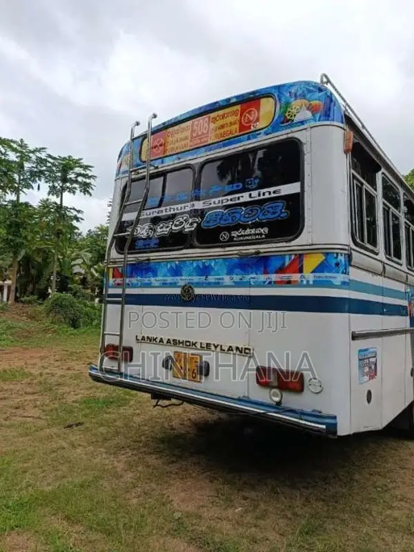 Ashok-Leyland Leyland 2010 Bus (Used)