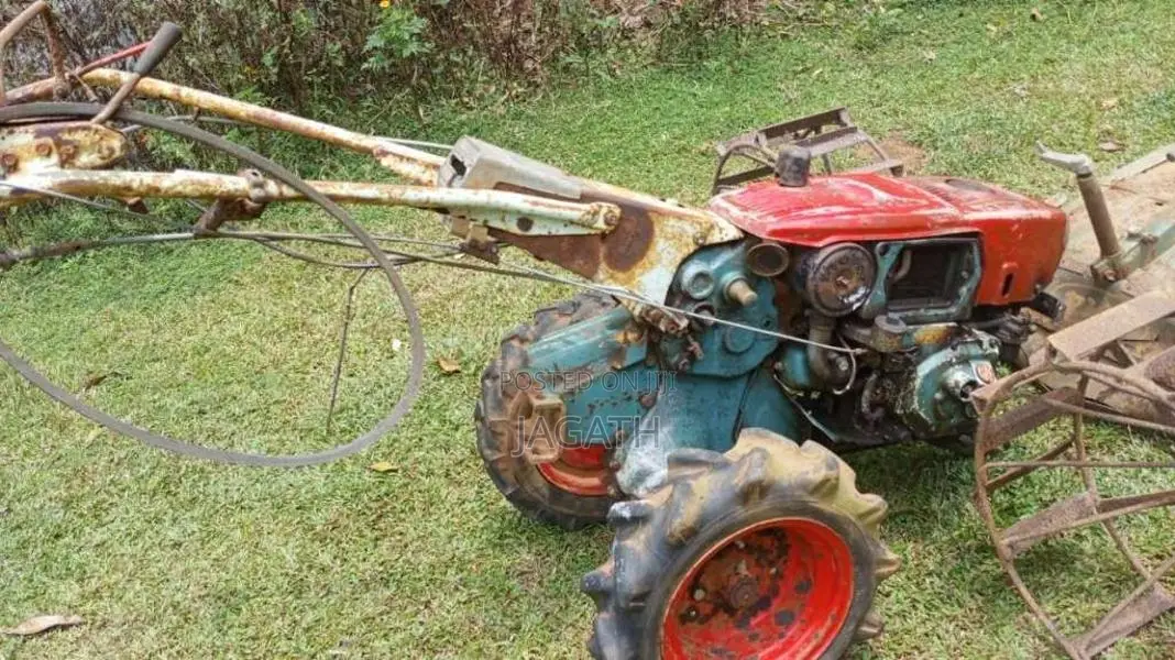 Yanmar YT 550 1995 Tractor (Used)