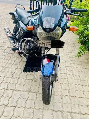 Bajaj Discover 2006 Motorbike (Used)