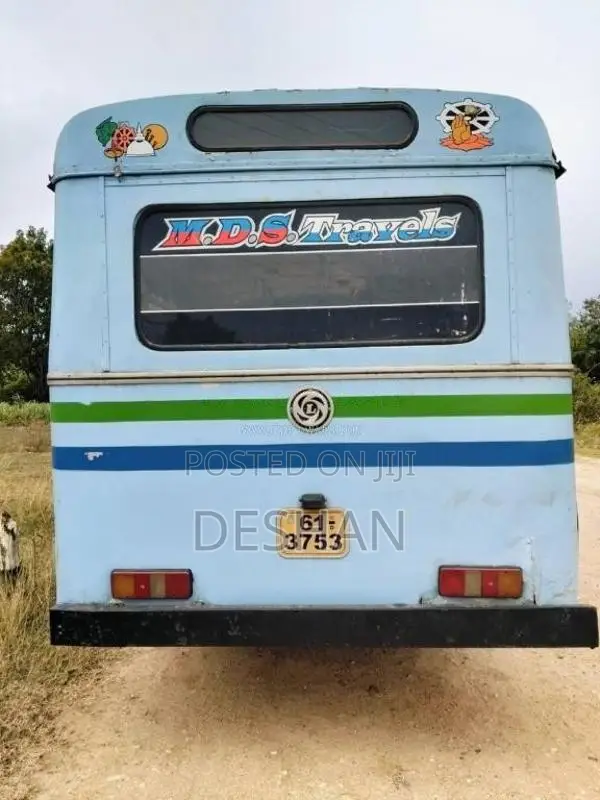 Ashok-Leyland Comet 1992 Bus (Used)