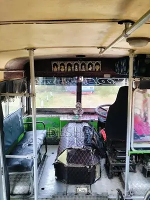 Ashok-Leyland Comet 1992 Bus (Used)
