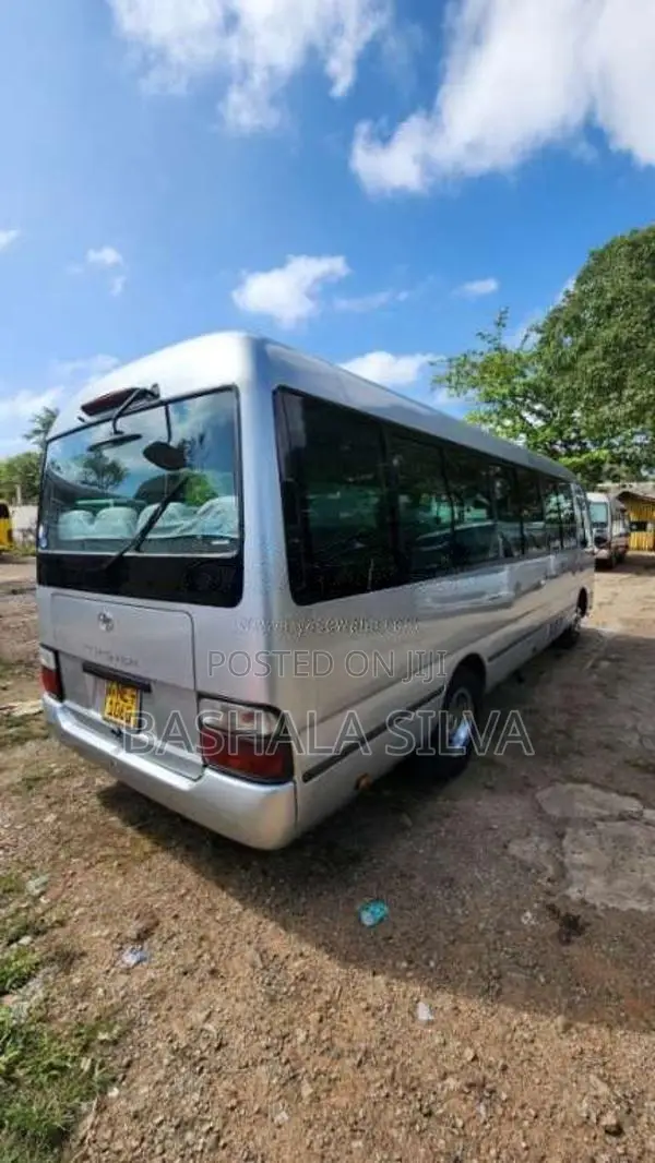 Toyota Coaster 2007 Bus (Used)