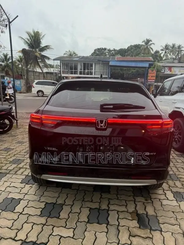 Honda Vezel Premium 2026 SUV Unregistered (Recondition)