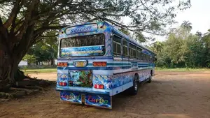 Ashok-Leyland Leyland 2015 Bus (Used)