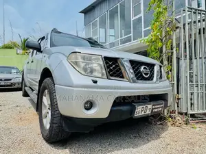 Nissan Navara 2013 Pickup (Used)