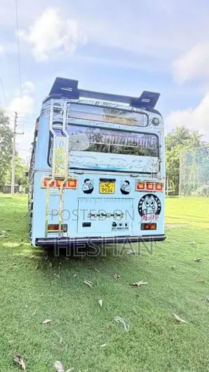 Eicher Starline 2016 Bus (Used)