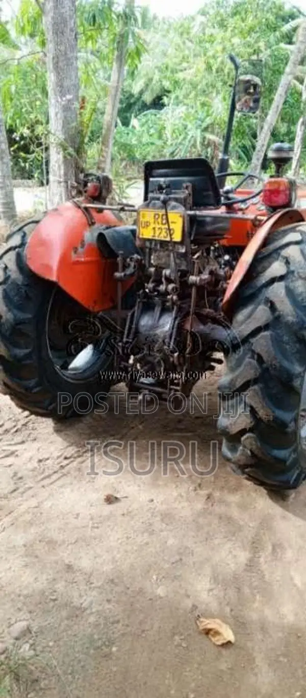 TAFE Tafe 2008 Tractor (Used)