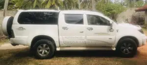 Toyota Hilux Vigo 2007 Pickup (Used)