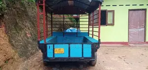 Other Gn12 2009 Tractor (Used)