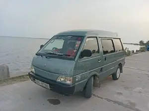 Nissan Vanette 1989 Van (Used)