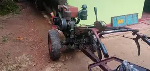 Other Gn12 2009 Tractor (Used)