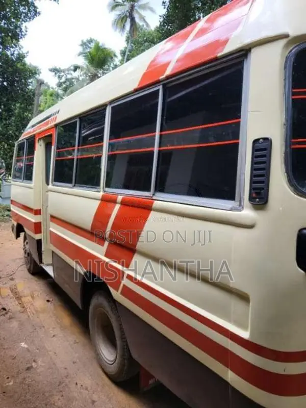 Mitsubishi Mmc Rosa 1984 Bus (Used)