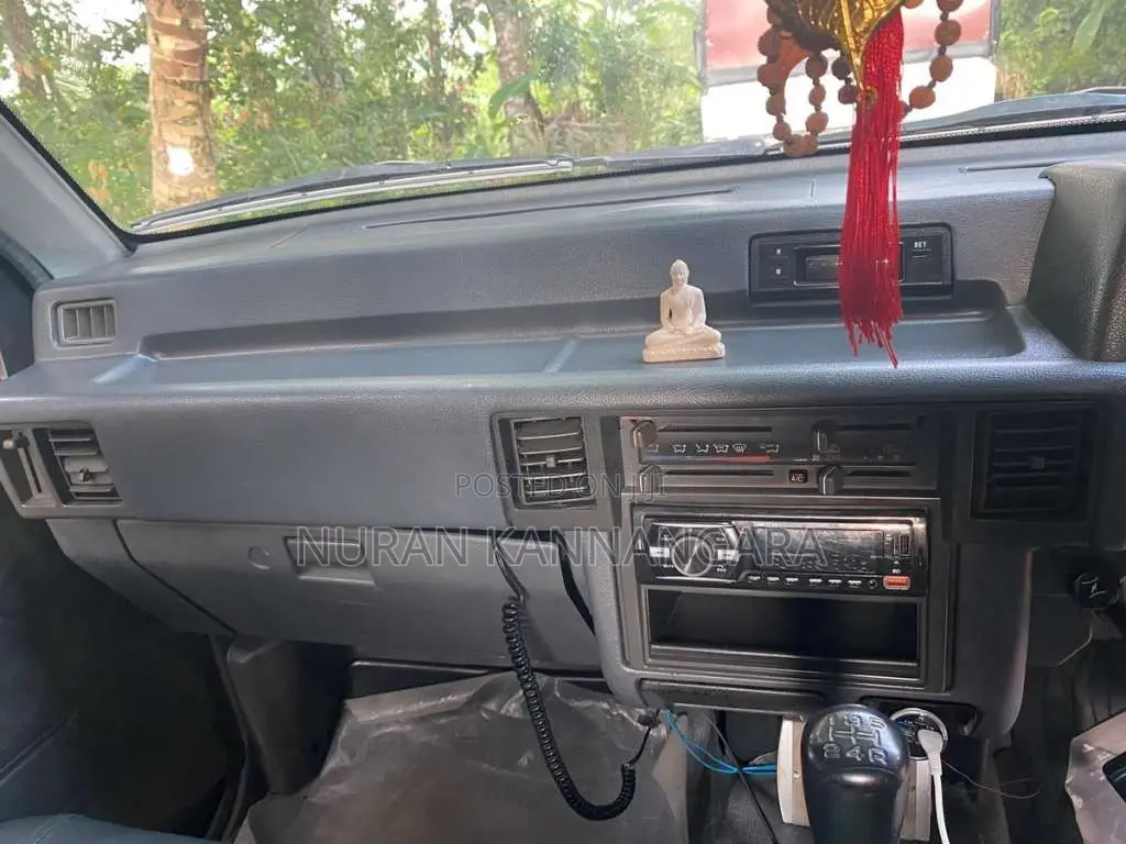 Mitsubishi L200 1998 Pickup (Used)
