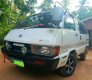 Toyota Townace CR26 1987 Van (Used)