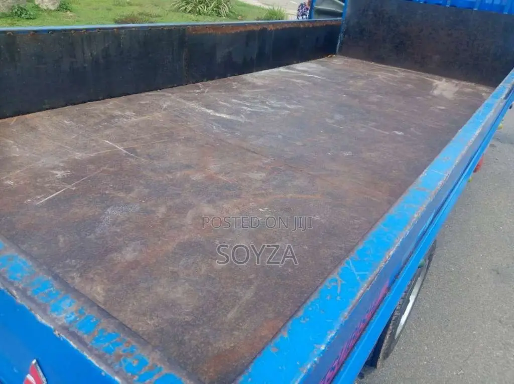 Mitsubishi Canter Custom 1995 Lorry (Used)