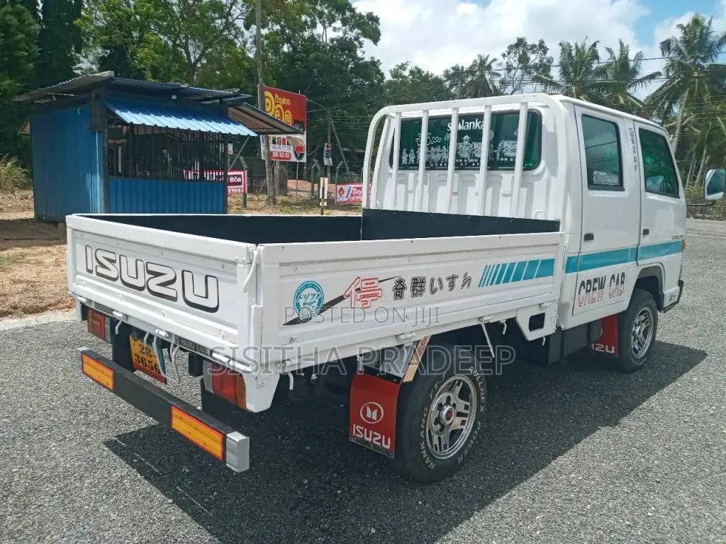 Isuzu CrewCab 1980 Crew Cab (Used)