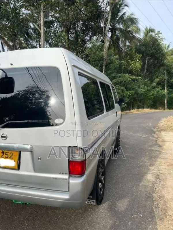 Nissan Vanette 1995 Van (Used)