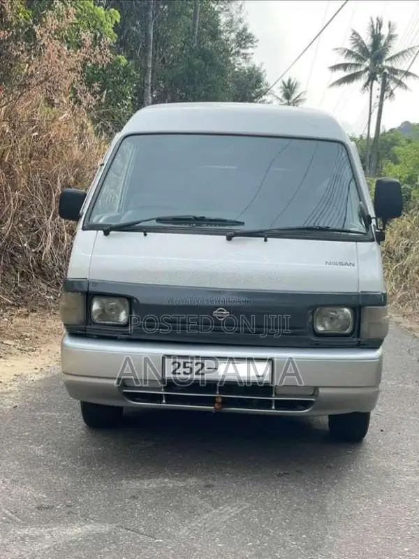 Nissan Vanette 1995 Van (Used)