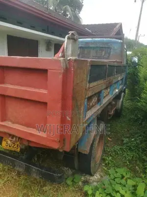 Mitsubishi Canter Tipper 1999 Lorry (Used)