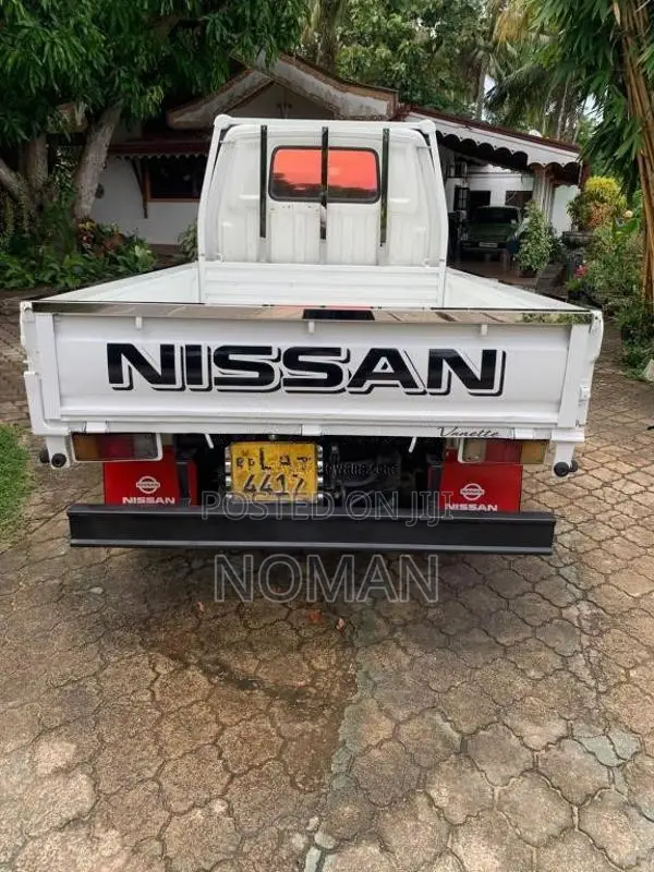 Nissan Vanette 2005 Lorry (Used)