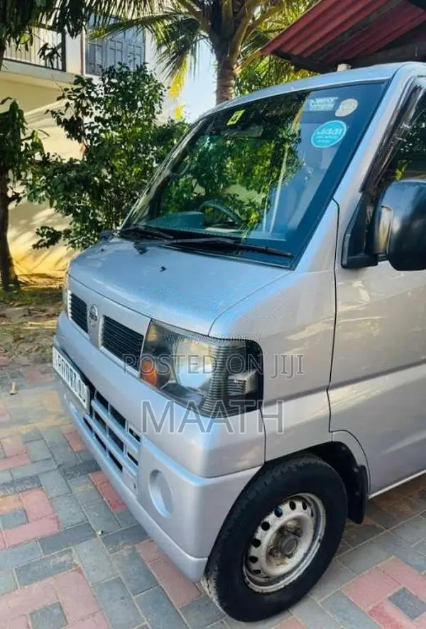 Nissan Clipper 2007 Van (Used)