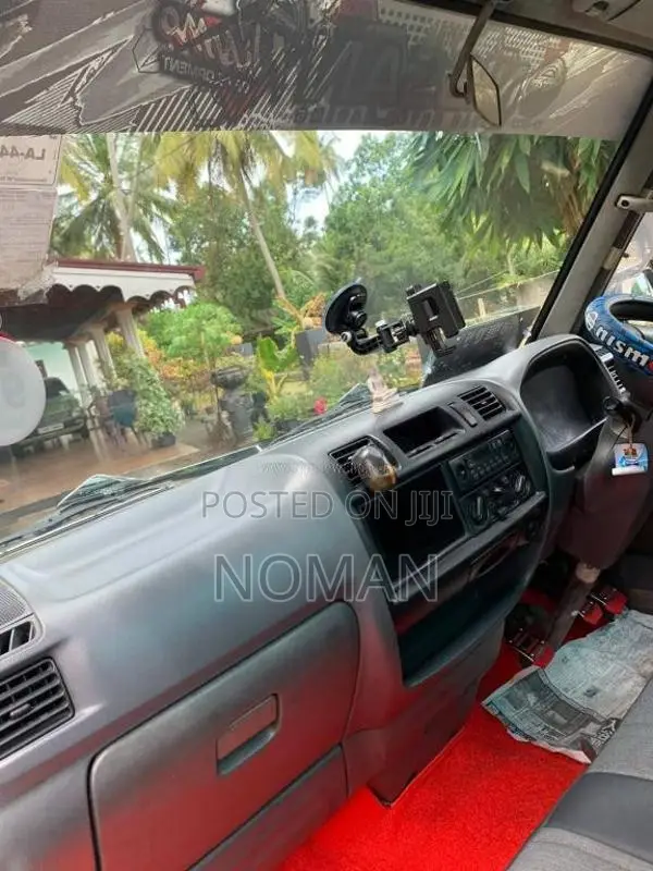 Nissan Vanette 2005 Lorry (Used)