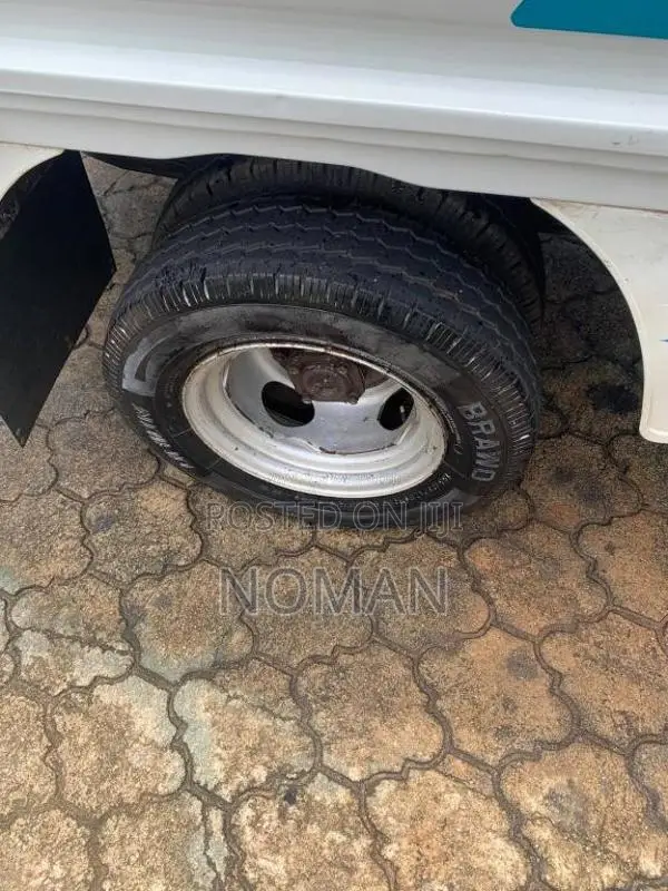 Nissan Vanette 2005 Lorry (Used)