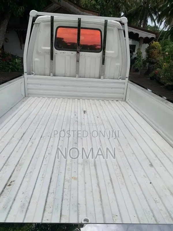 Nissan Vanette 2005 Lorry (Used)