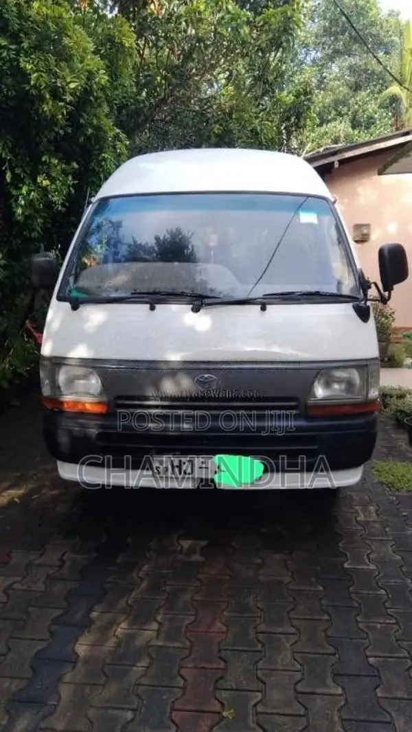 Toyota LH113 1998 Van (Used)